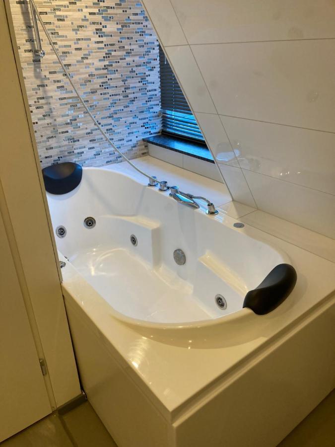 אוטרכט Hotel-Chao Nl 24 Hours Open מראה חיצוני תמונה